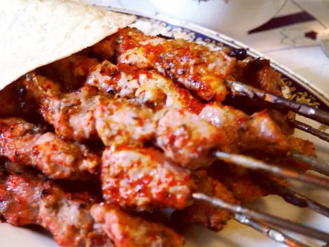 Brochettes grillées et laquées
